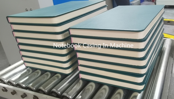 Automatische Notebook-Hülle und Hydraulik-Gelenkformmaschine für das Verknüpfen von Büchern mit Festcover MF-FAC390