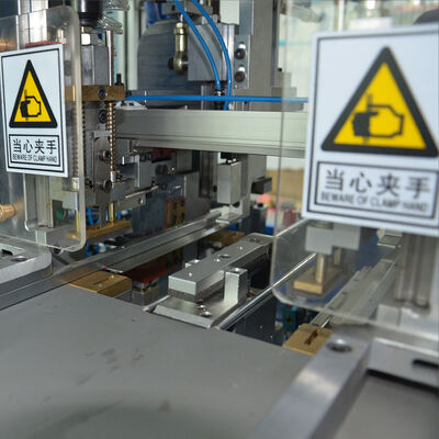 Halbautomatische Elastizband-Einsatzmaschine für Notebooks mit 110x360MM