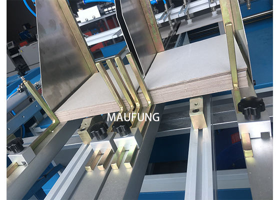 Semi-Auto 180pcs/H 200gsm Papier-Hardcover-Machmaschine MF-SCM500A