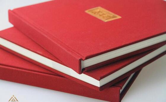 Maufung MF-PCM560EV Hydraulische Runde Rückseite Buch Drücken Krümmmaschine für Bibelbuch